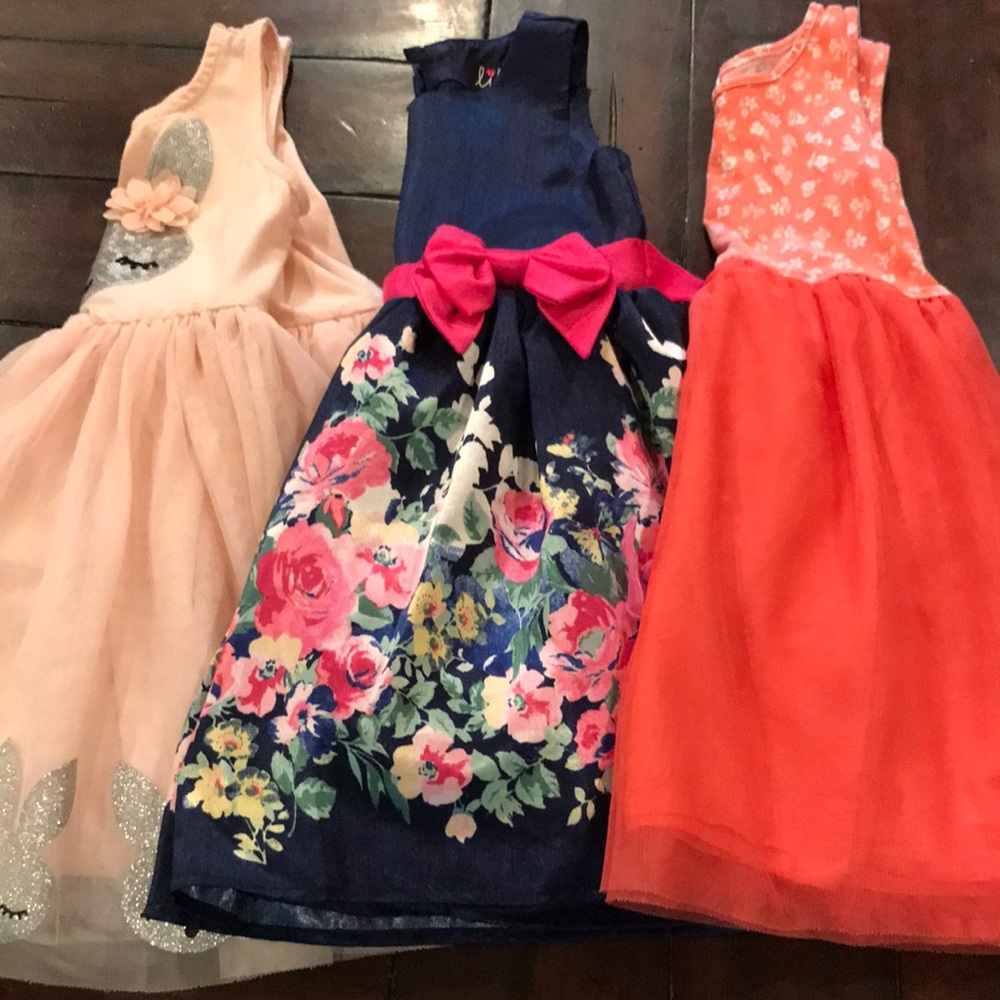 Lot of 3 Dresses - Size 4T Gap, Lilt, Zunie